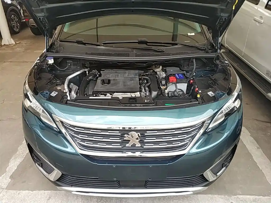 Peugeot 5008 2017 380THP 7-seat Elite Edition фото 20