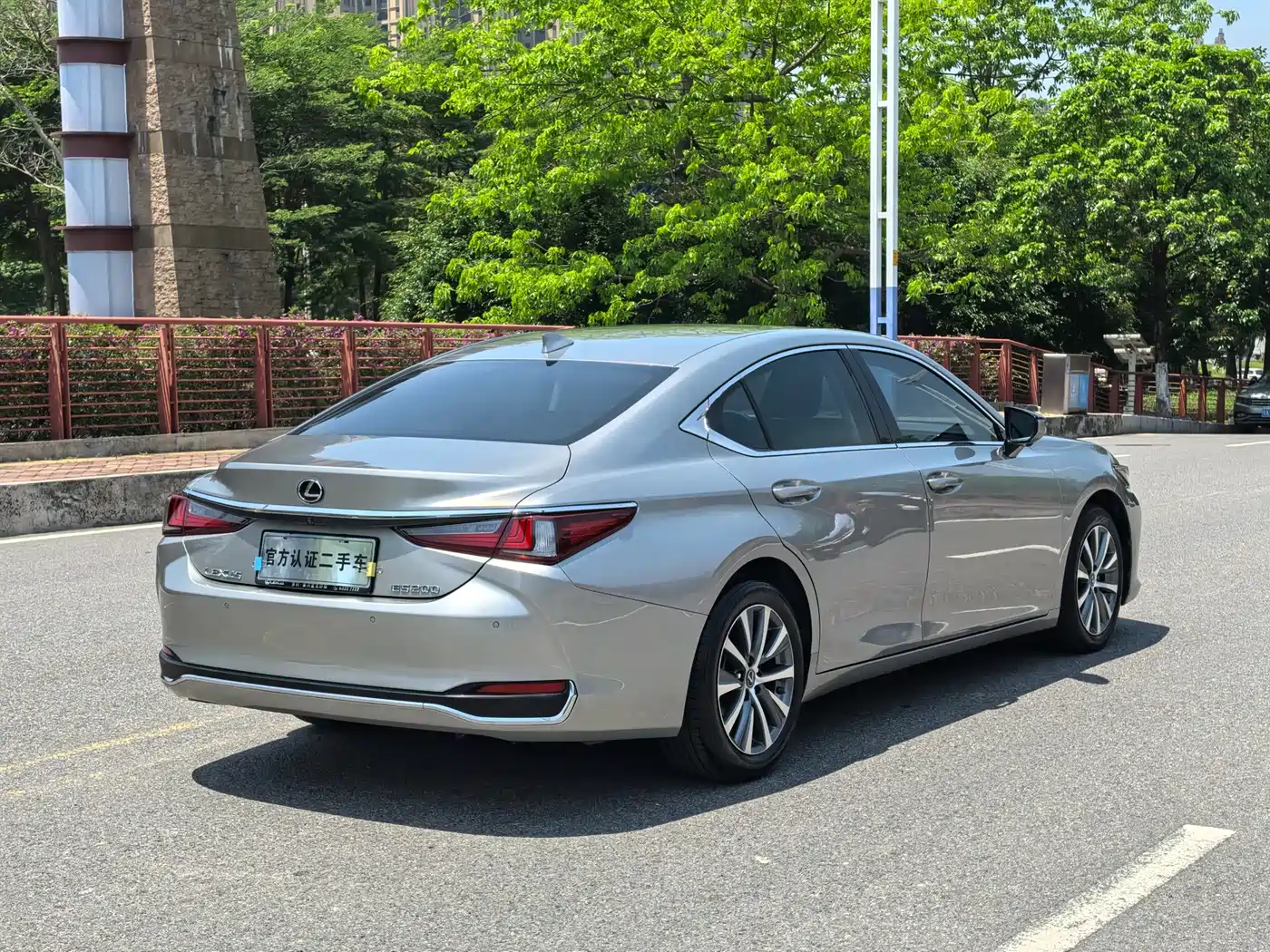 Lexus ES 2018 200 Excellence Edition China V фото 10