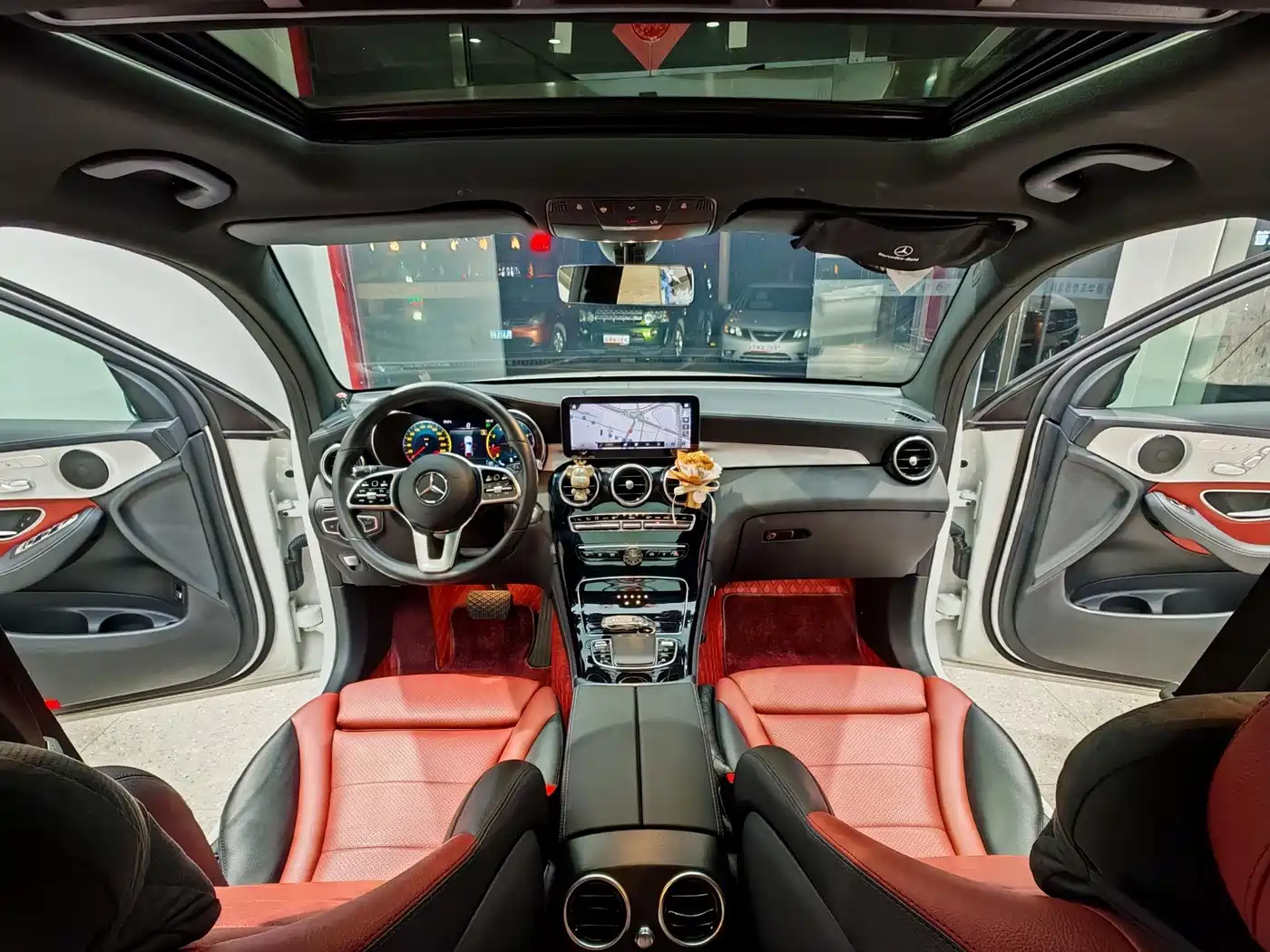 Mercedes-Benz GLC Coupe 2021 GLC 260 4MATIC Coupe SUV фото 8