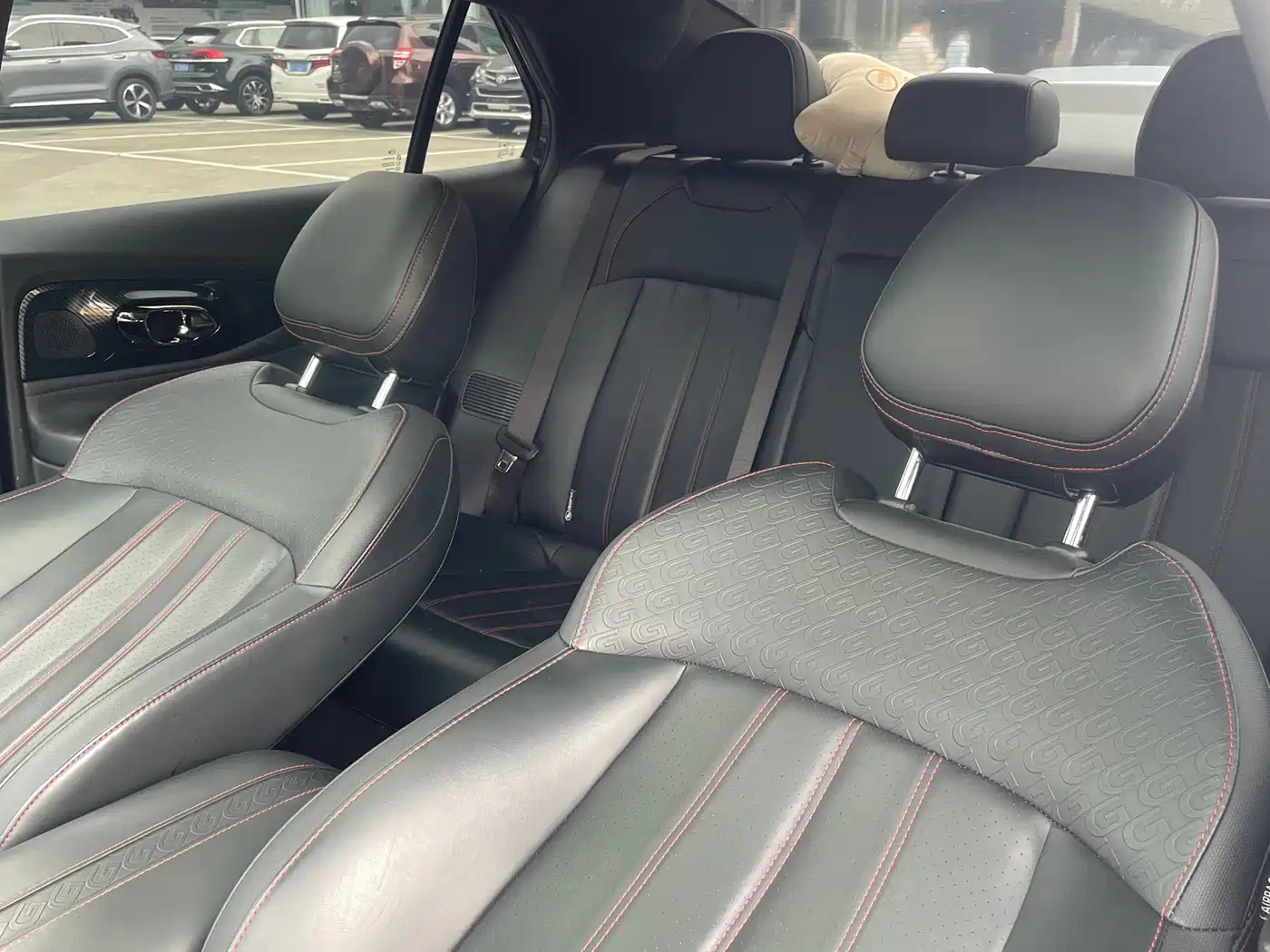 GAC Trumpchi Trumpchi Emkoo 2023 270T DCT J16 Edition фото 19