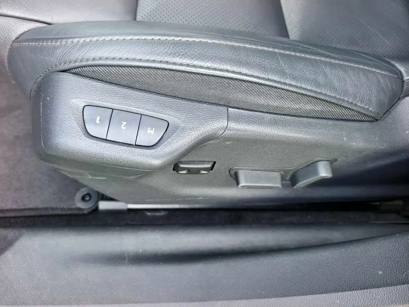 Peugeot 508 2011 2.3L Automatic Flagship фото 11