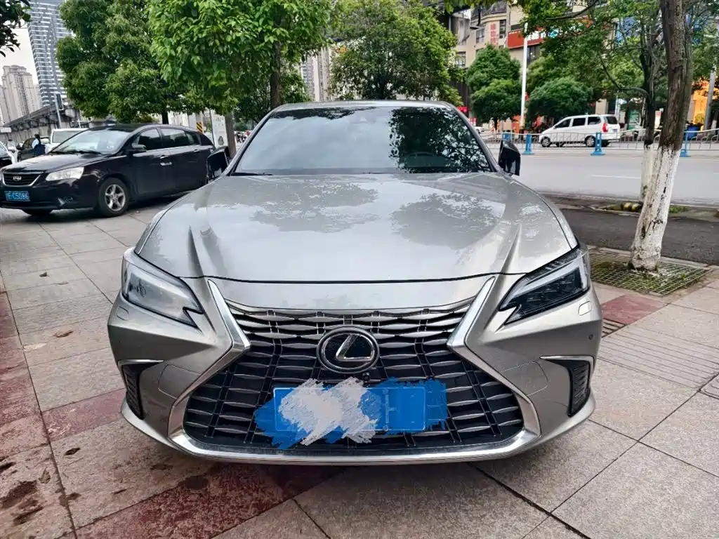 Lexus ES 2024 200 Premium Edition фото 2