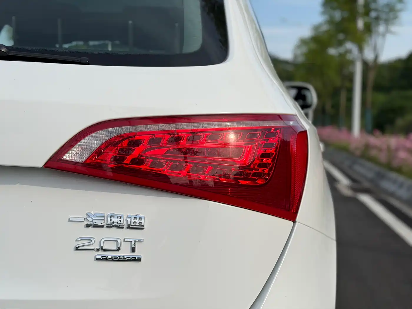 Audi Q5 2012 2.0TFSI Comfort фото 12