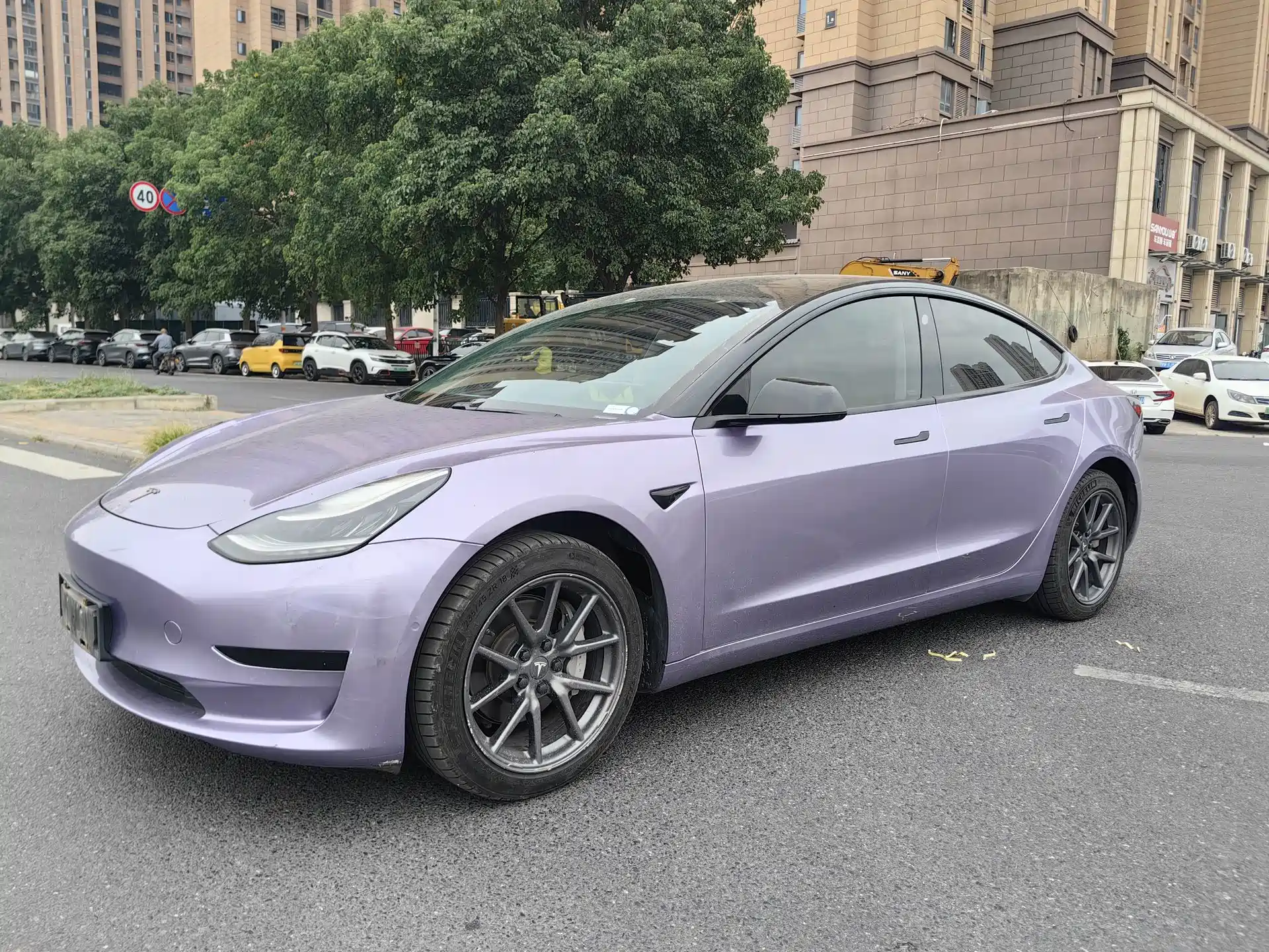 Фото 1 - Tesla Model 3