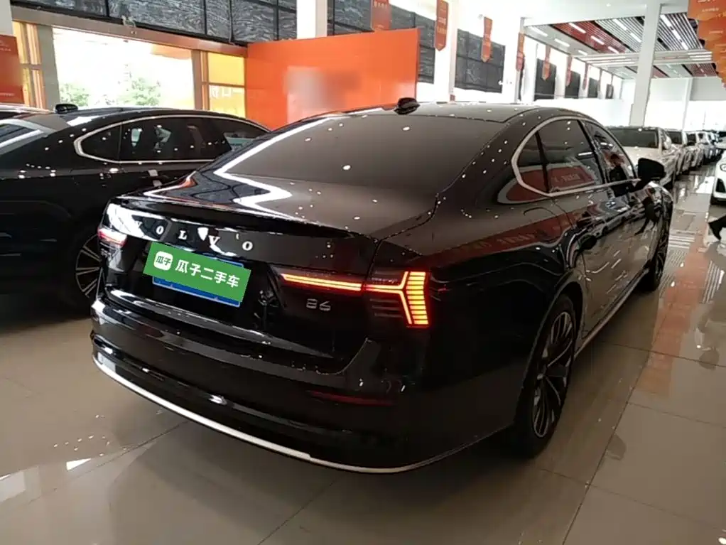 Volvo S90 2025 2026 B5 Zhiyuan Luxury Edition