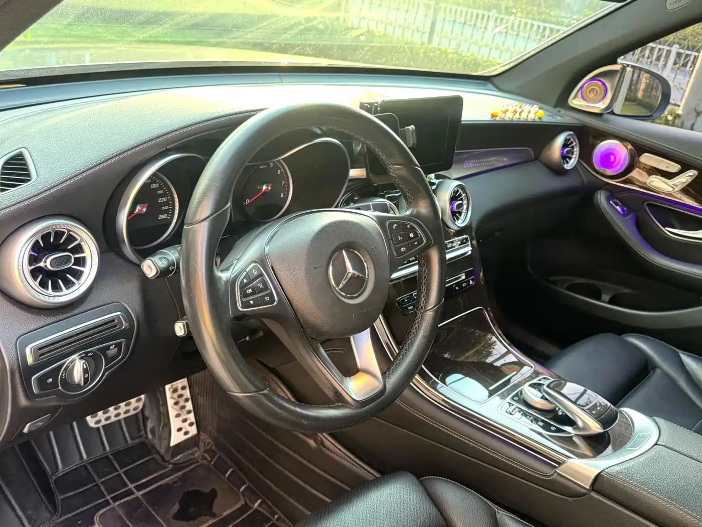 Mercedes-Benz GLC 2017 GLC 260 4MATIC Dynamic фото 11