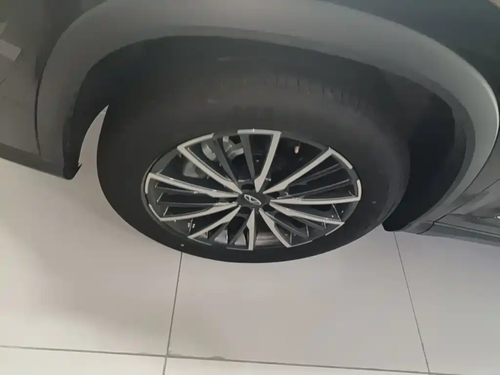 Chery Tiggo 8 PRO 2026 2025 290T 2WD Luxury Edition