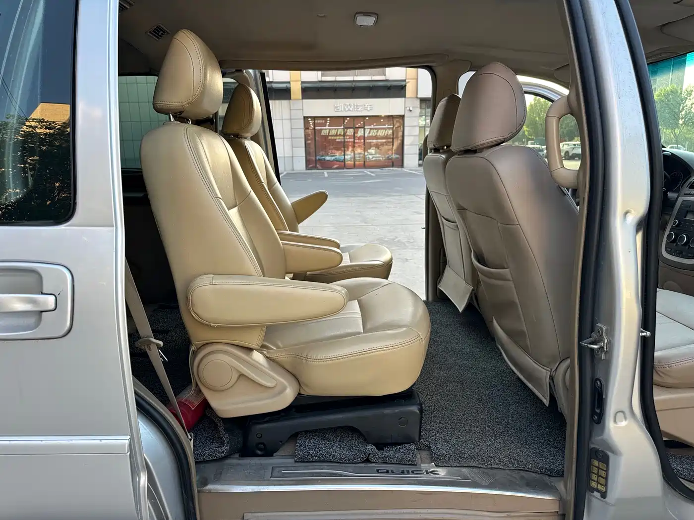 Buick GL8 2014 2.4L Classic Edition фото 9