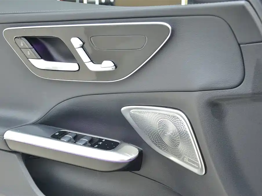 Mercedes-Benz C-Class 2024 Facelift C 260 L Sport фото 10