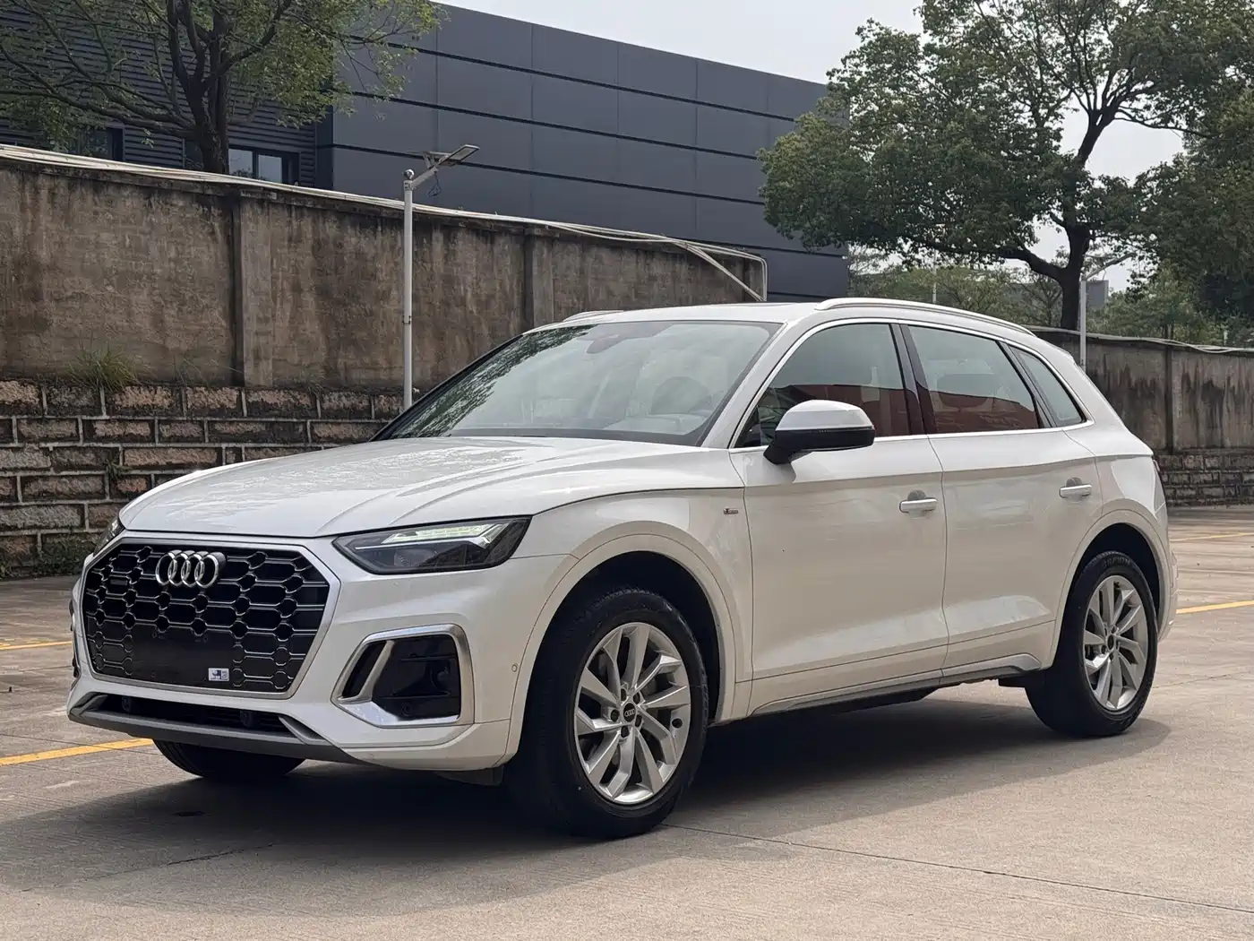 Audi Q5L 2022 40T Luxury Dynamic