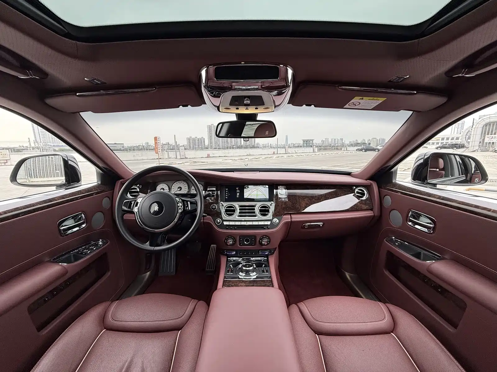 Фото 8 - Rolls-Royce Ghost
