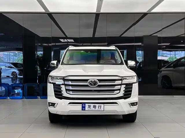 Toyota Land Cruiser 3.5T, автомат