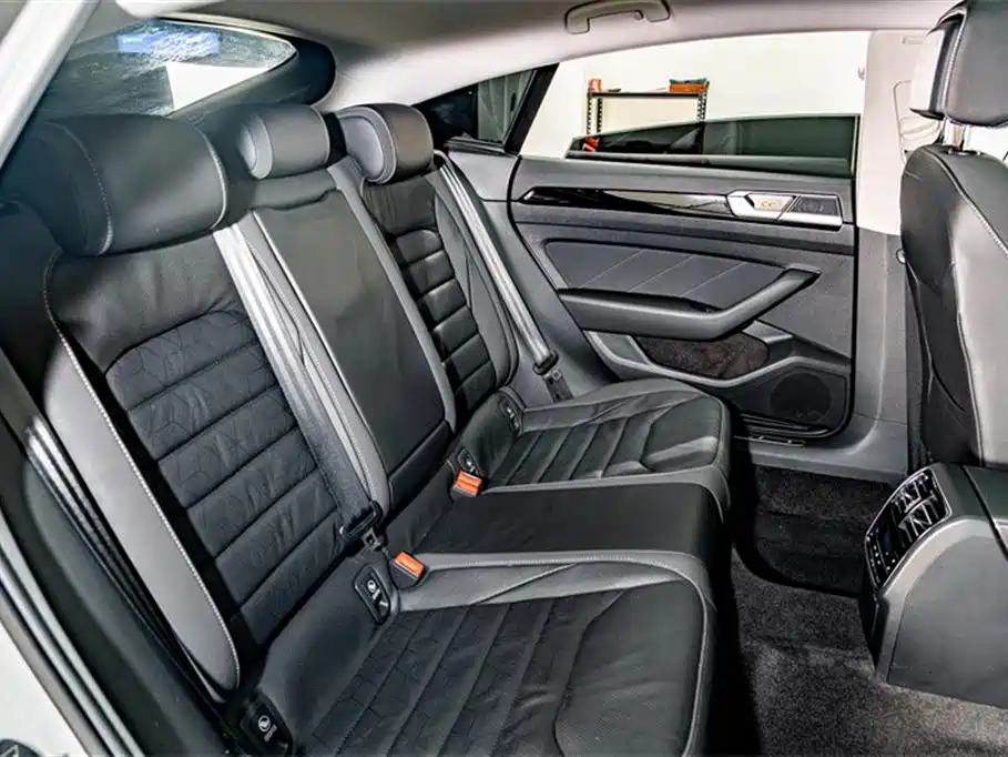 Volkswagen FAW-Volkswagen CC 2021 380TSI Eye-catching Edition фото 22