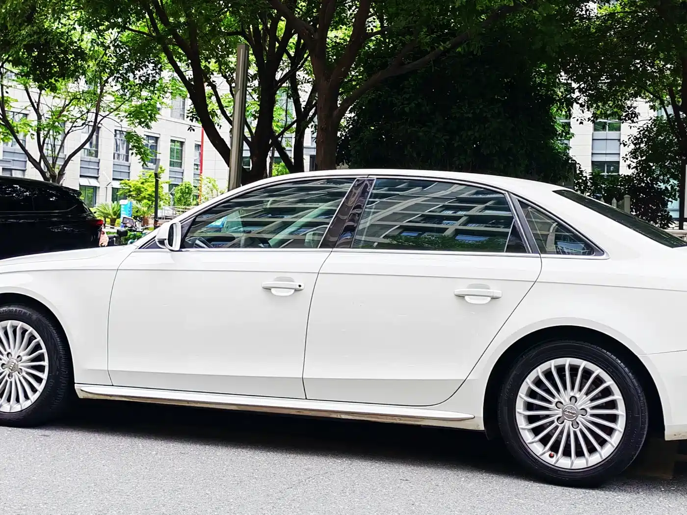 Audi A4L 2015 35 TFSI Auto Comfort фото 7