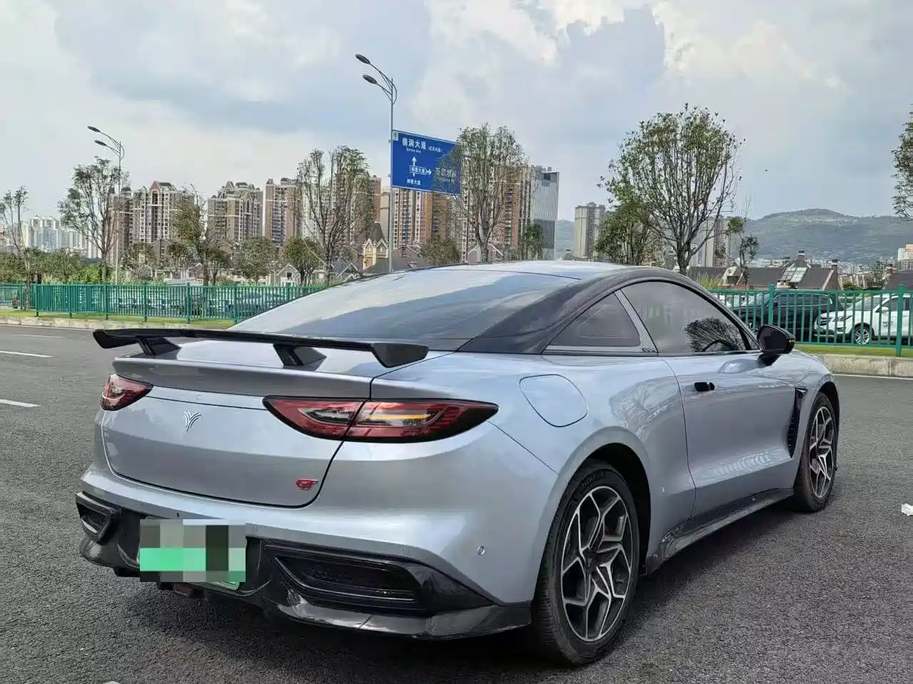 Nezha Auto Nezha GT 2023 2023 580 AWD Sport Edition