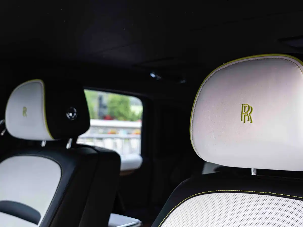 ROLLS-ROYCE GUST