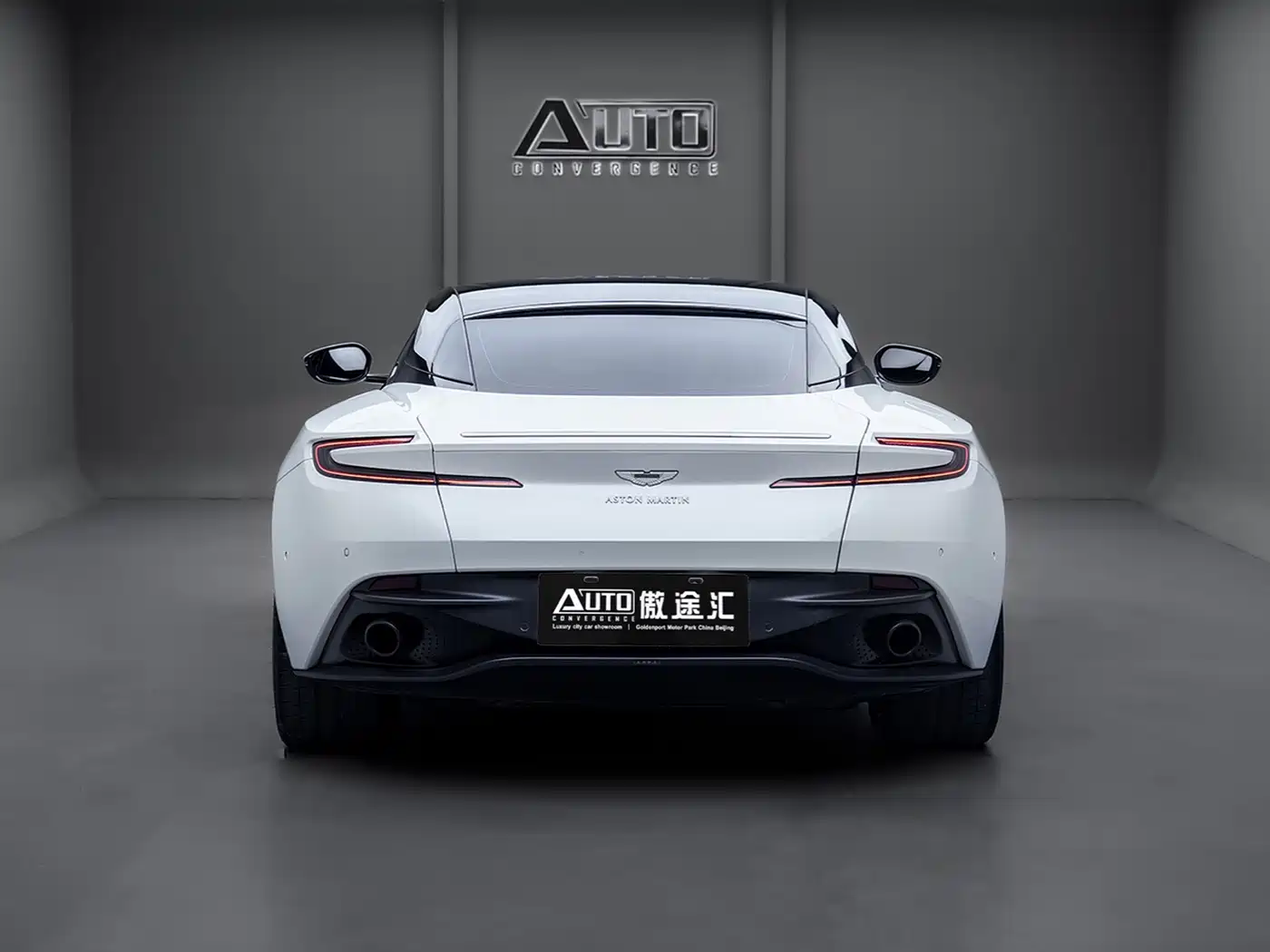 ASTON MARTIN DB11