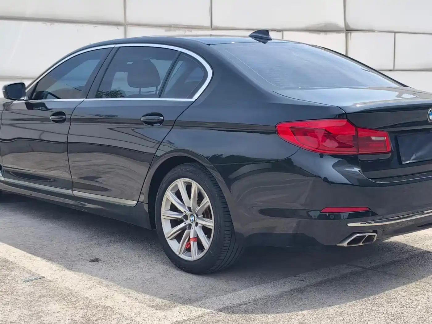 BMW 5 Series 2018 528Li Launch Special Edition фото 7