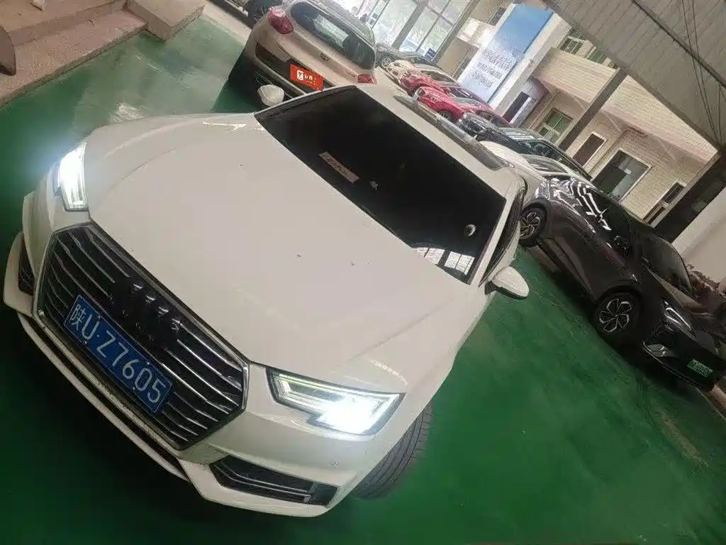 Audi A4L 2019 40 TFSI Progressive (China VI)