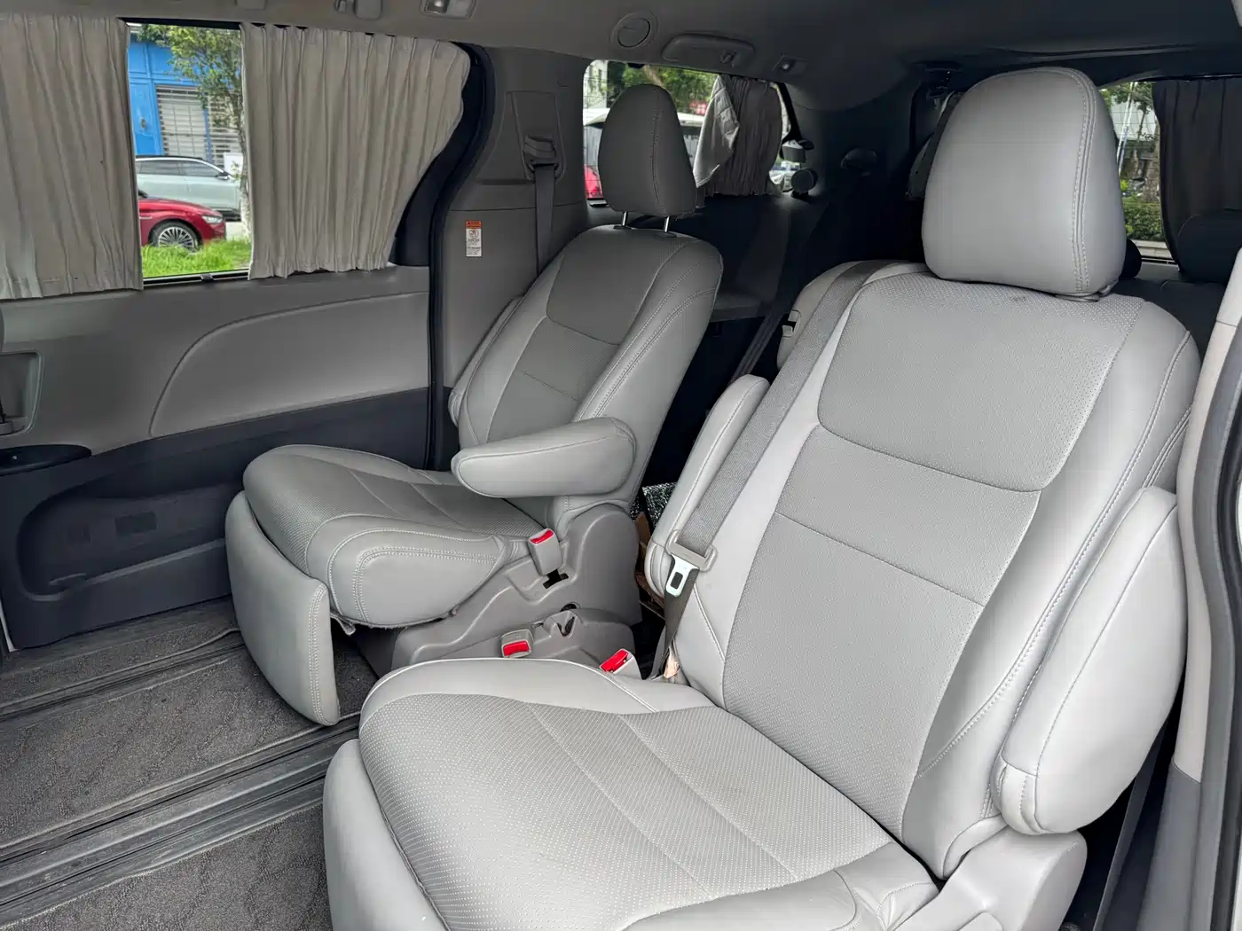Toyota Sienna 2017 2015 3.5L 2WD LE