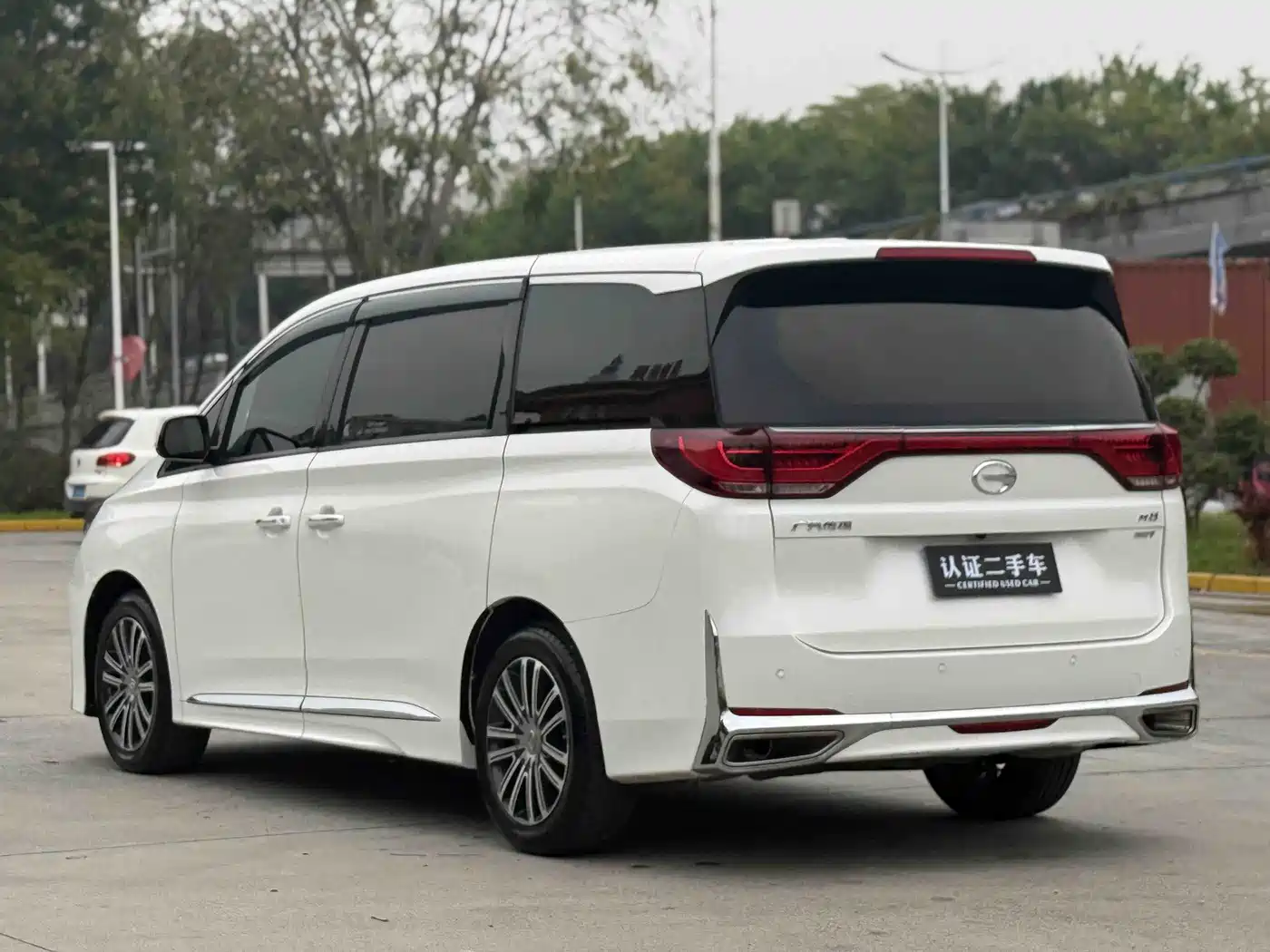 GAC Trumpchi Trumpchi M8 2021 Leading Show Series 390T Premium Edition фото 34