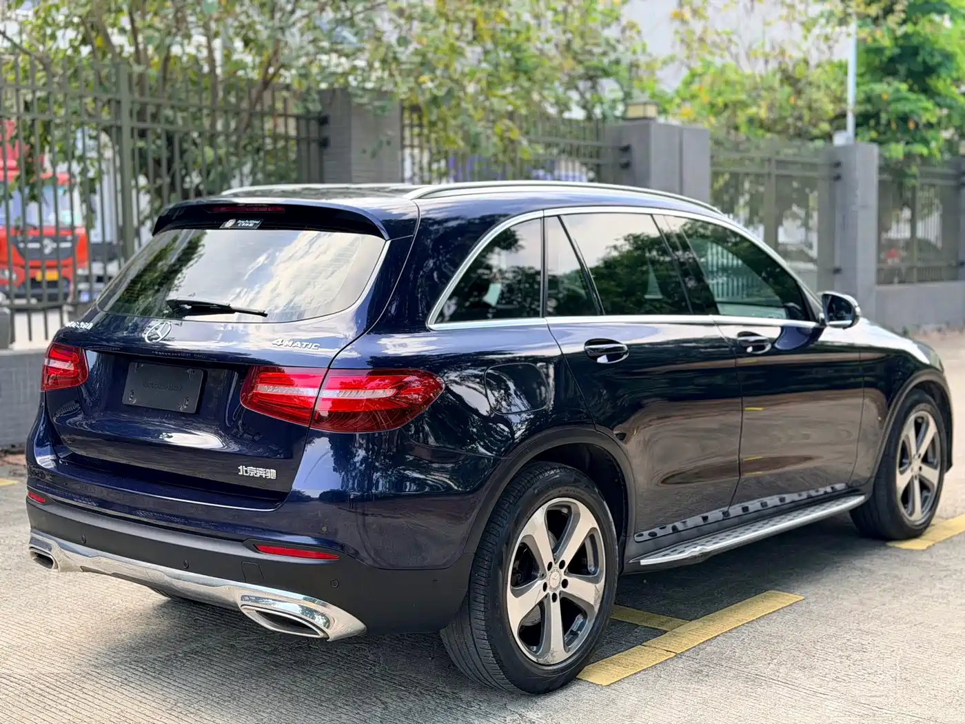 Mercedes-Benz GLC 2016 GLC 260 4MATIC Luxury фото 6