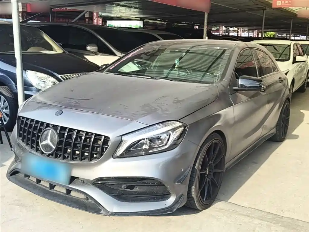 Mercedes-Benz A-Class AMG (Import) 2017 AMG A 45 4MATIC фото 2