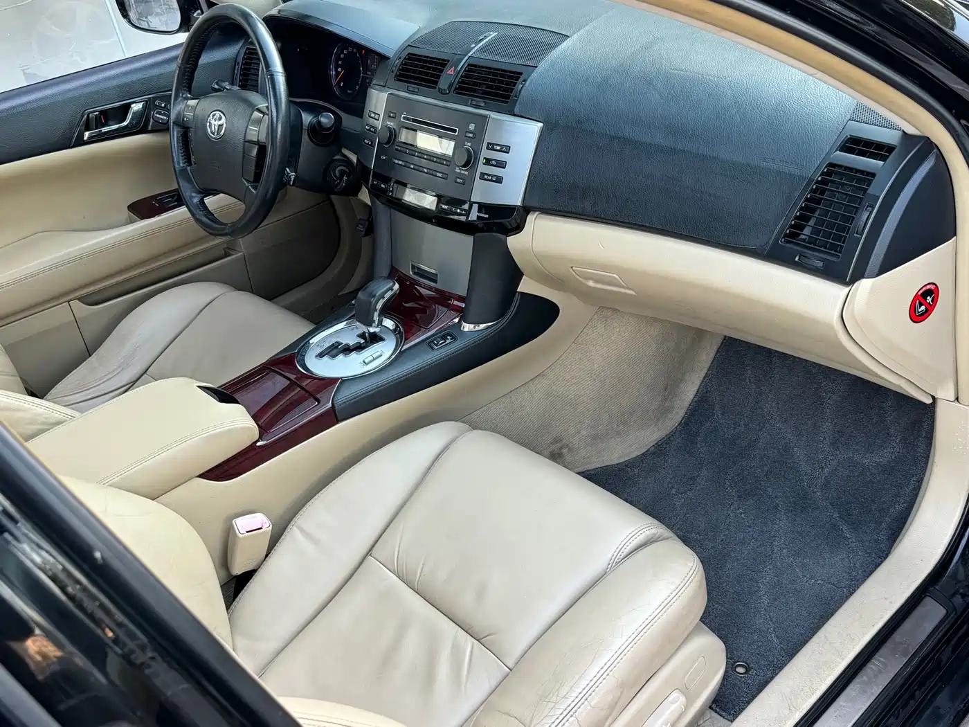 Toyota Reiz 2009 2.5S Comfort Edition фото 10