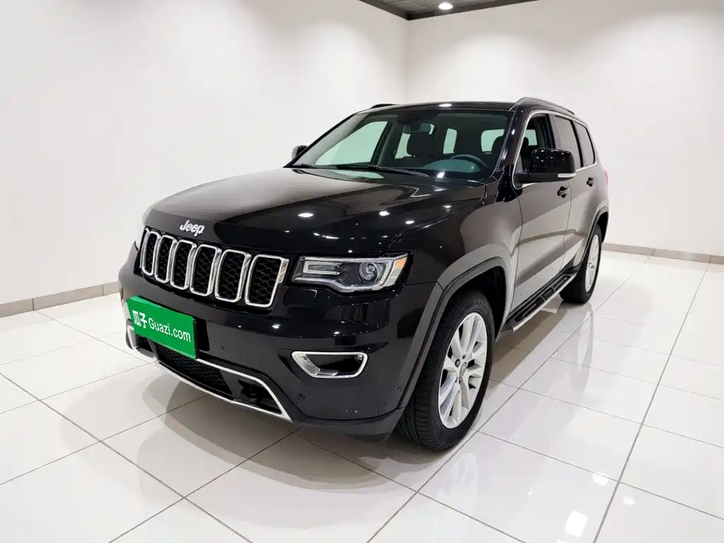 Jeep Grand Cherokee (Import)