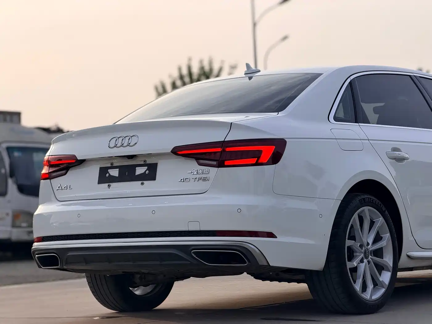 Audi A4L 2019 40 TFSI Fashion (China V) фото 8