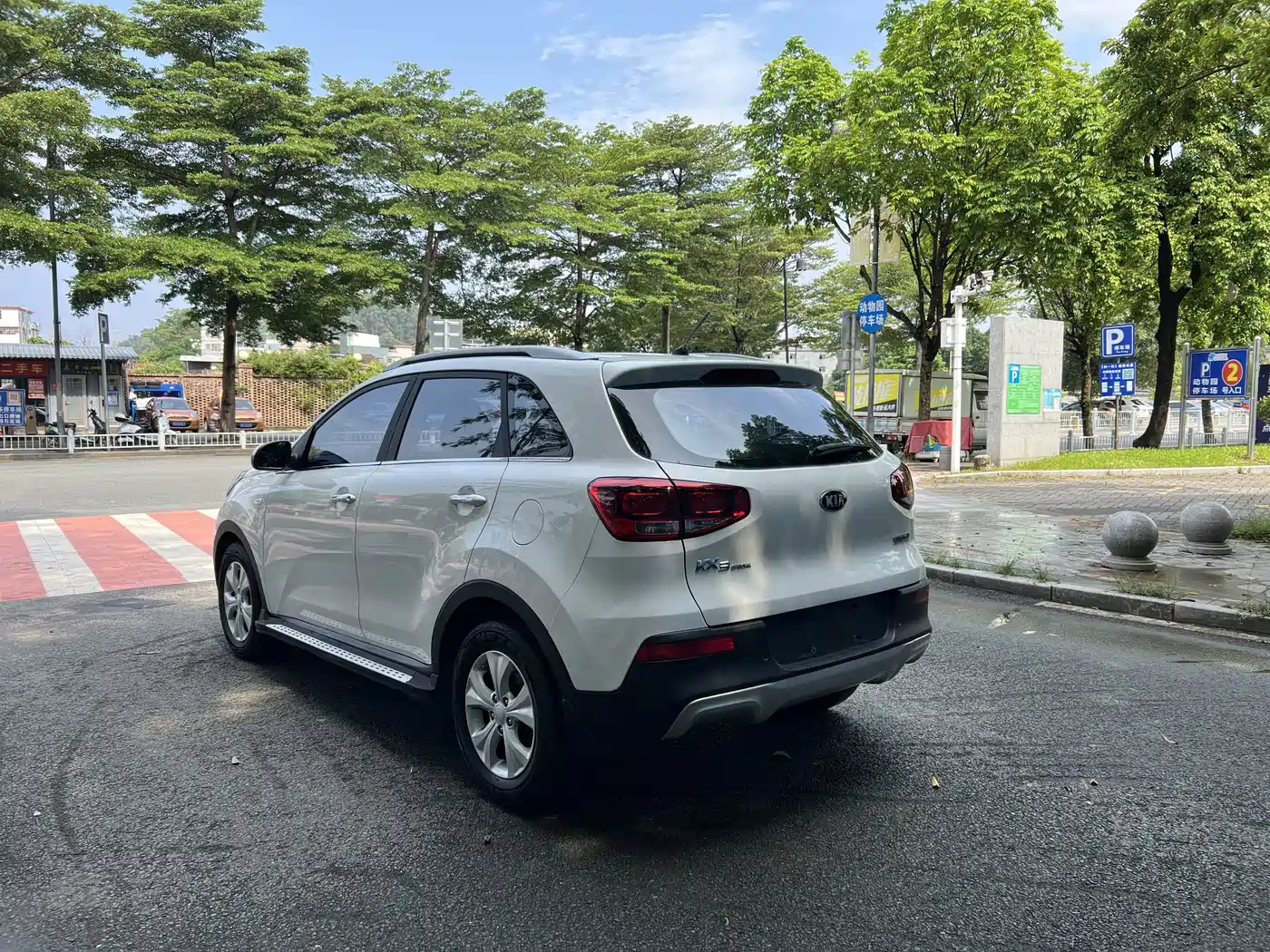 Kia KX3 2016 2015 1.6L Automatic 2WD GLS