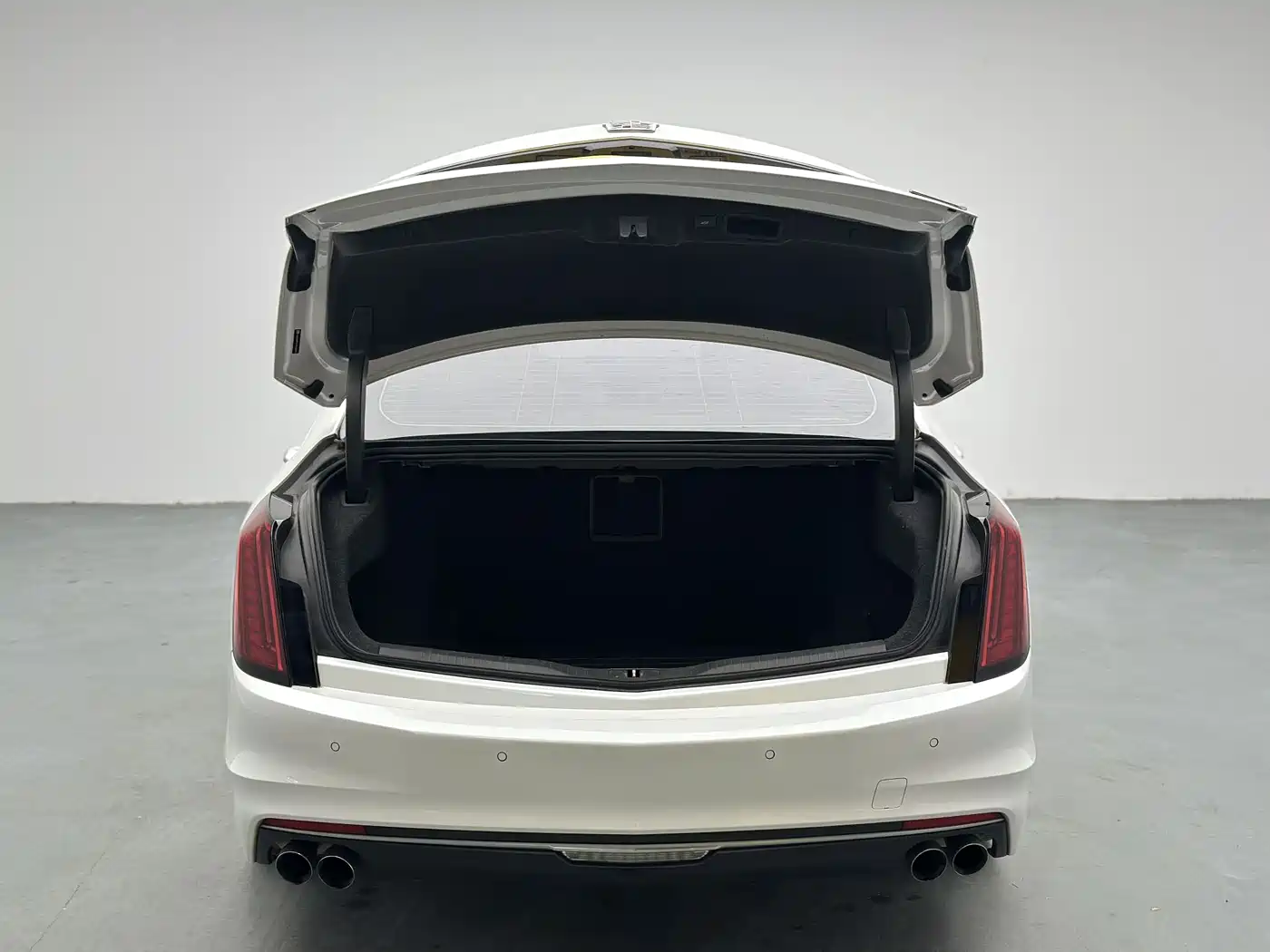 Cadillac CT6 2019 28T Fashion Model фото 12