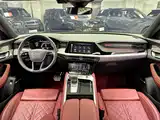 Photo 13 - Audi Q6