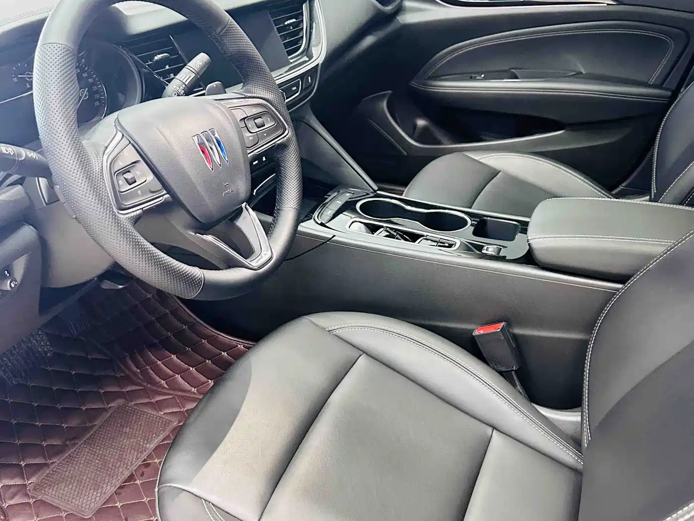 Buick Regal 2024 25T Ultra Comfort Edition фото 10