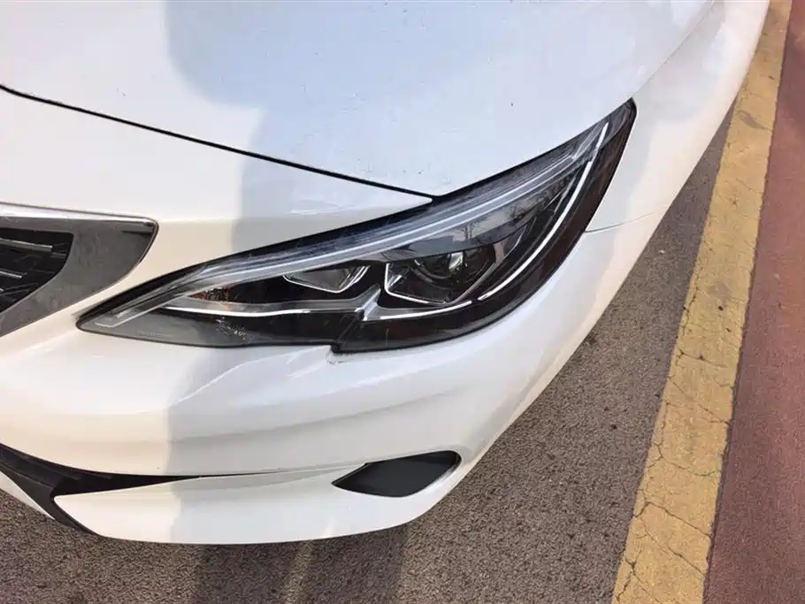 Peugeot 408 2020 360THP 10th Anniversary Premium Edition фото 5