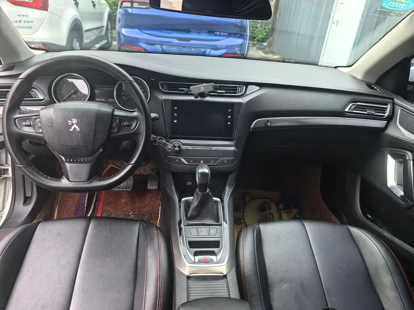 Peugeot 408 2018 350THP Automatic Luxury Edition фото 7