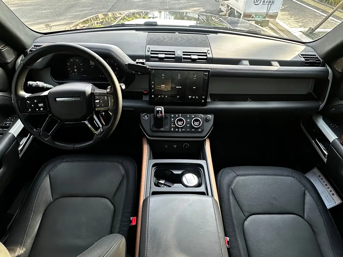 Land Rover Defender 2023 Facelift 110 3.0T P400 X-DYNAMIC HSE фото 22