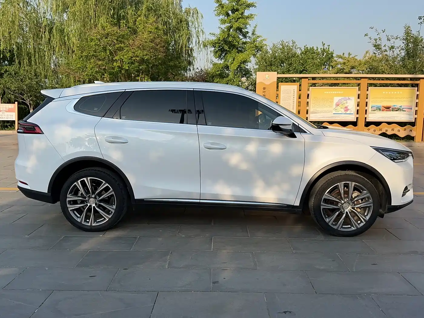 BYD Tang 2019 2.0T Automatic Smart Connect Noble 7-seater China VI фото 8