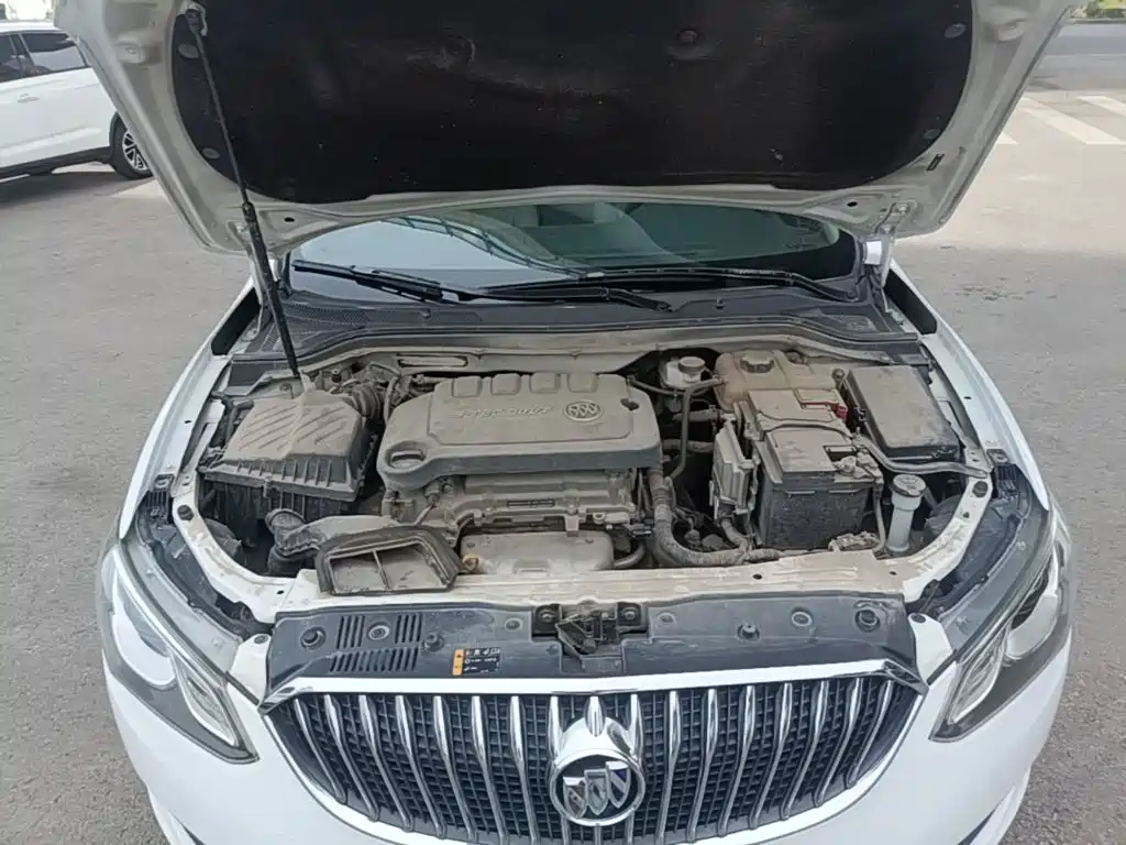 Фото 20 - Buick Excelle