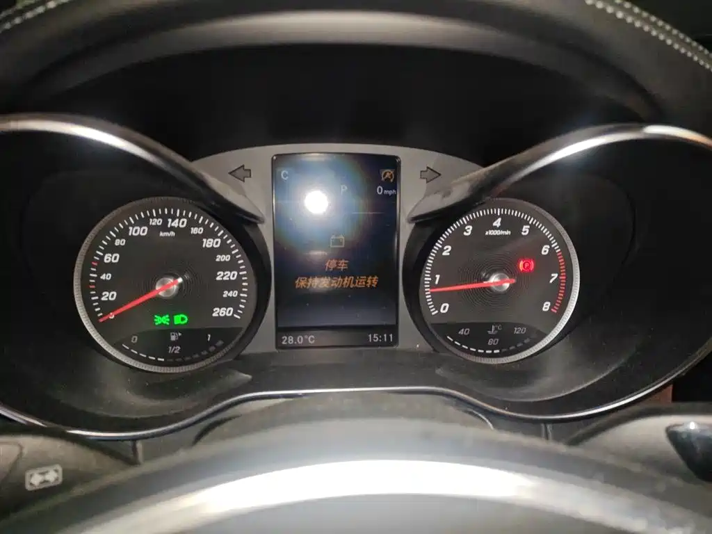 Mercedes-Benz GLC 2017 GLC 200 4MATIC фото 7