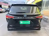 Фото 6 - Toyota Granvia