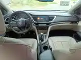 Фото 10 - Buick Excelle