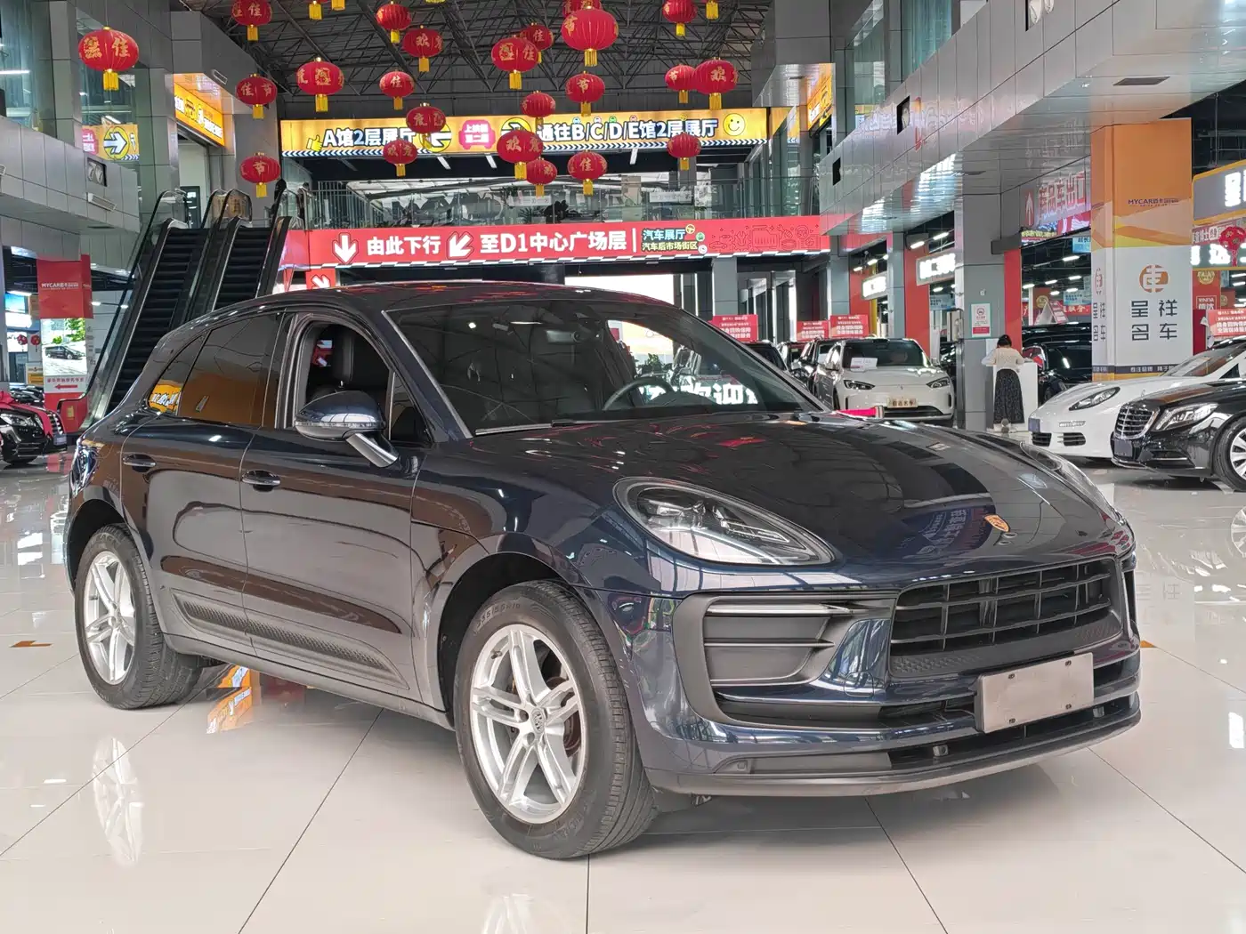 Porsche Macan 2022 Macan 2.0T фото 3