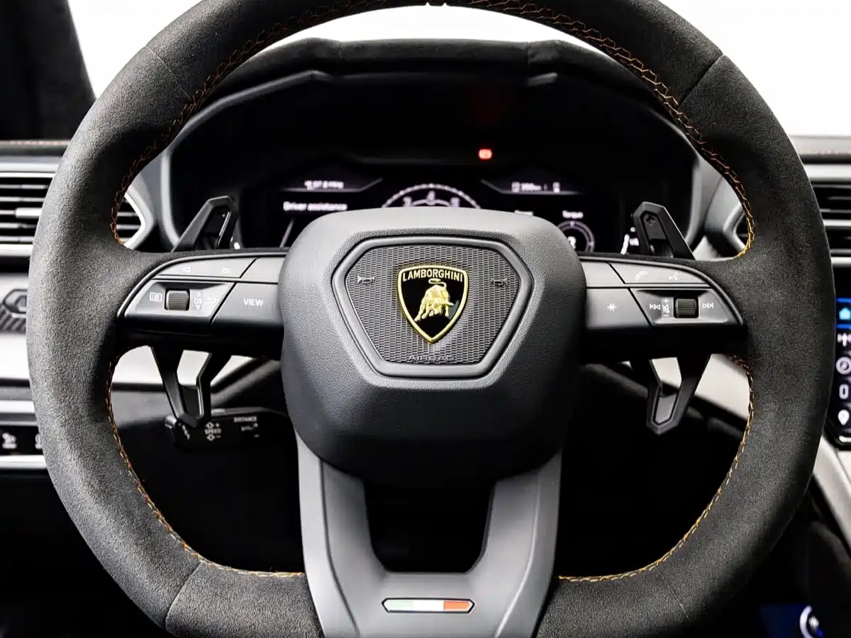 Lamborghini Urus 2022 4.0T V8 Performante фото 7