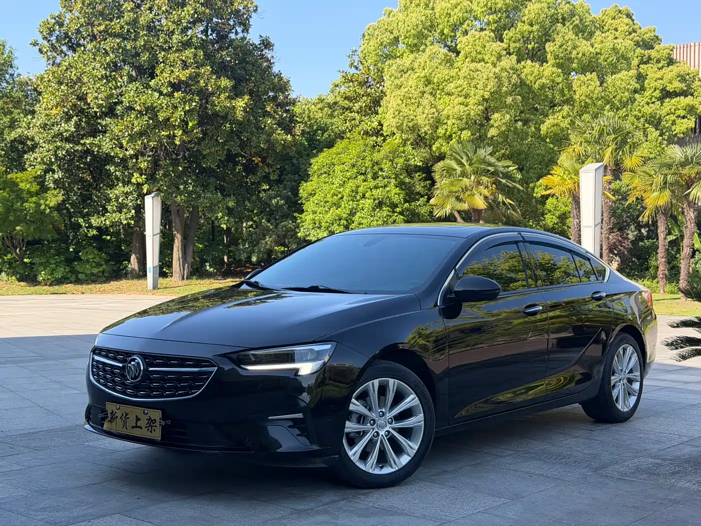 BUICK REGAL
