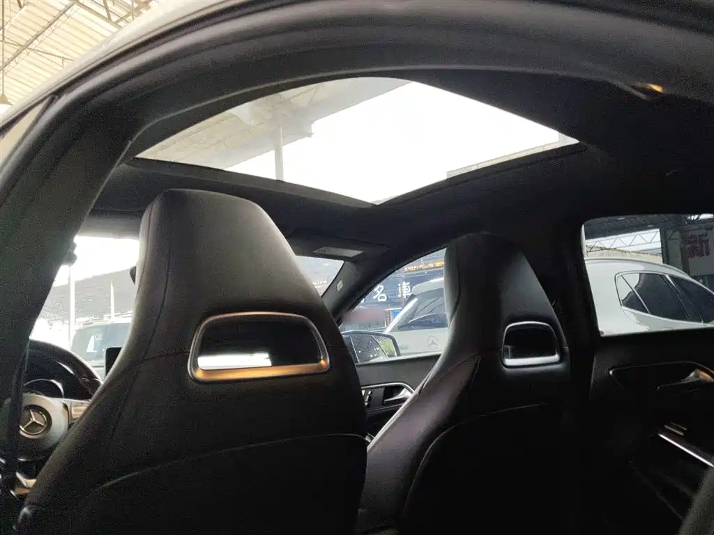Mercedes-Benz CLA (Import) 2018 CLA 220 4MATIC фото 18
