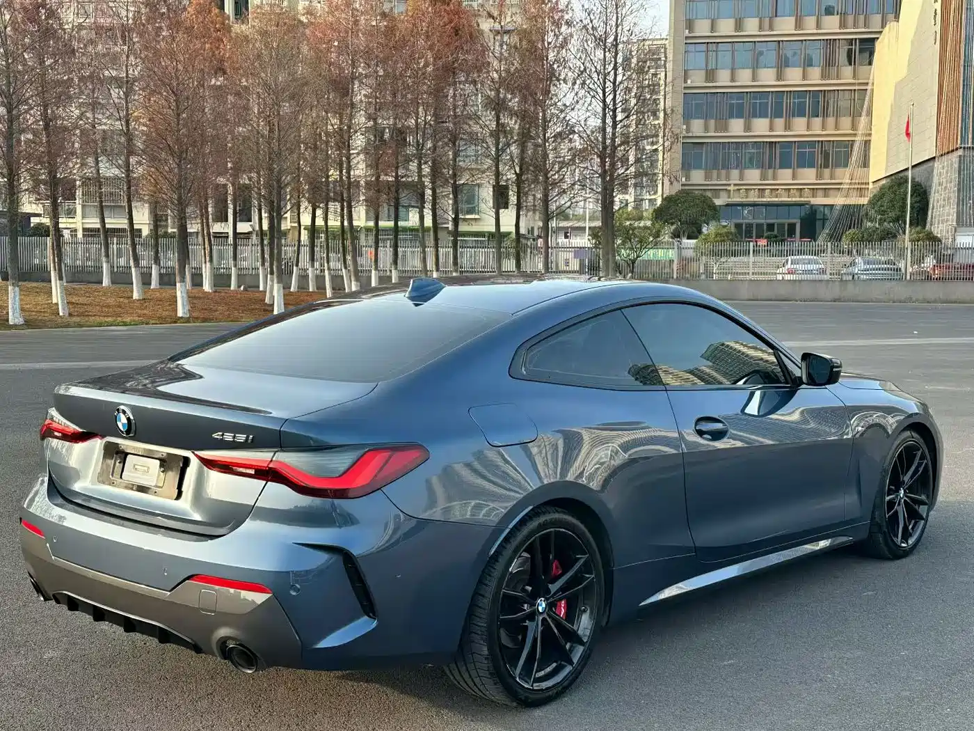 BMW 4 Series 2021 Facelift 425i M Sport Shadow Edition фото 9