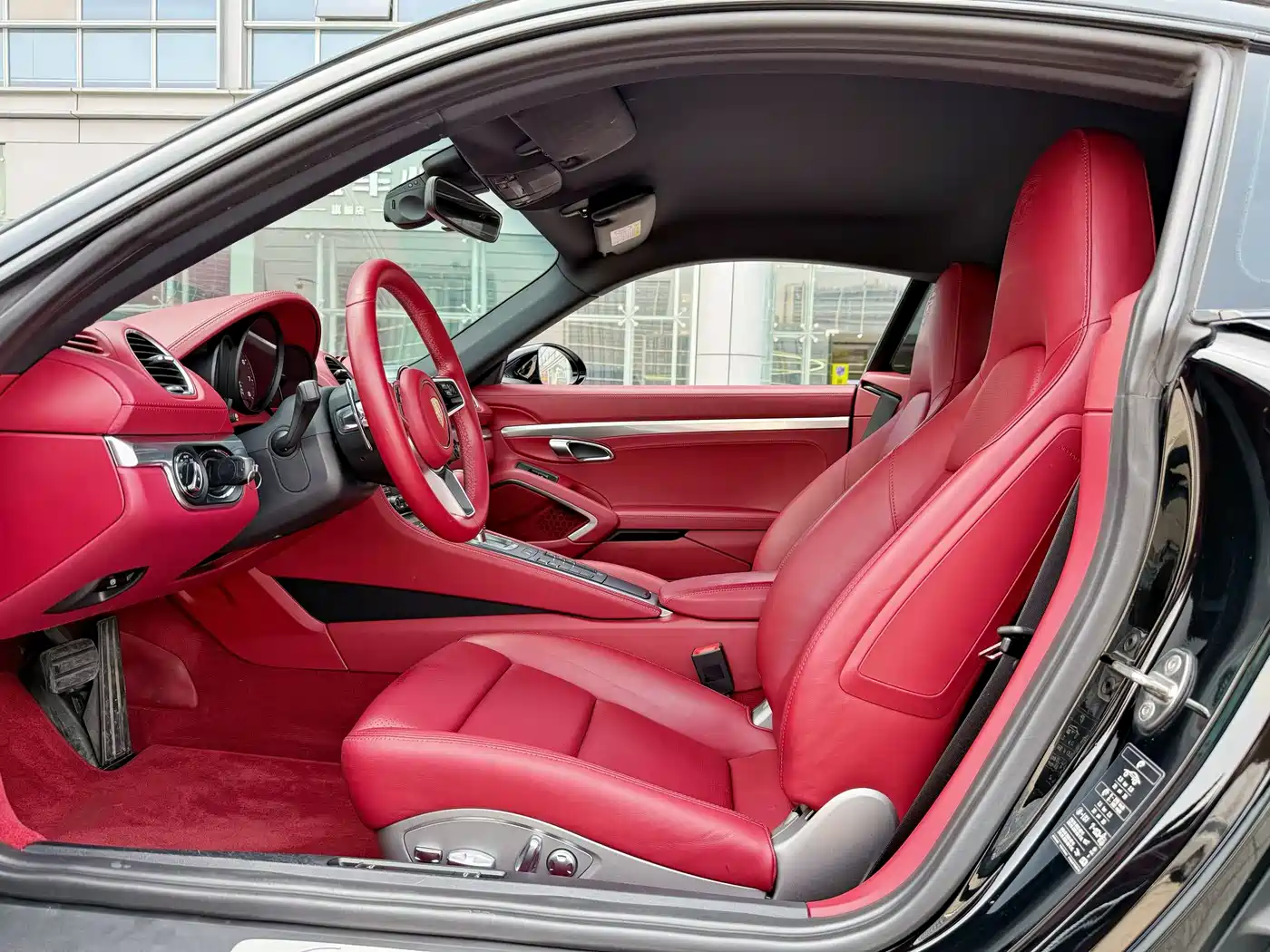 Porsche 718 2018 Cayman 2.0T фото 12