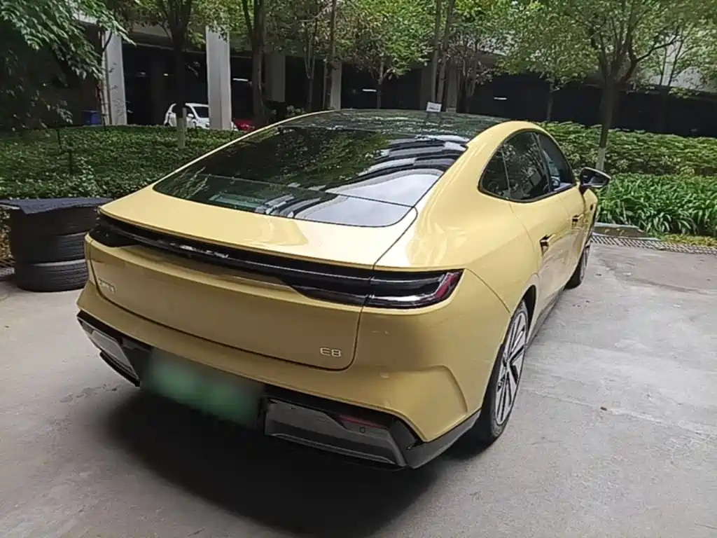 Geely Galaxy Galaxy E8 2024 2024 665km RWD Starship Voyager Edition