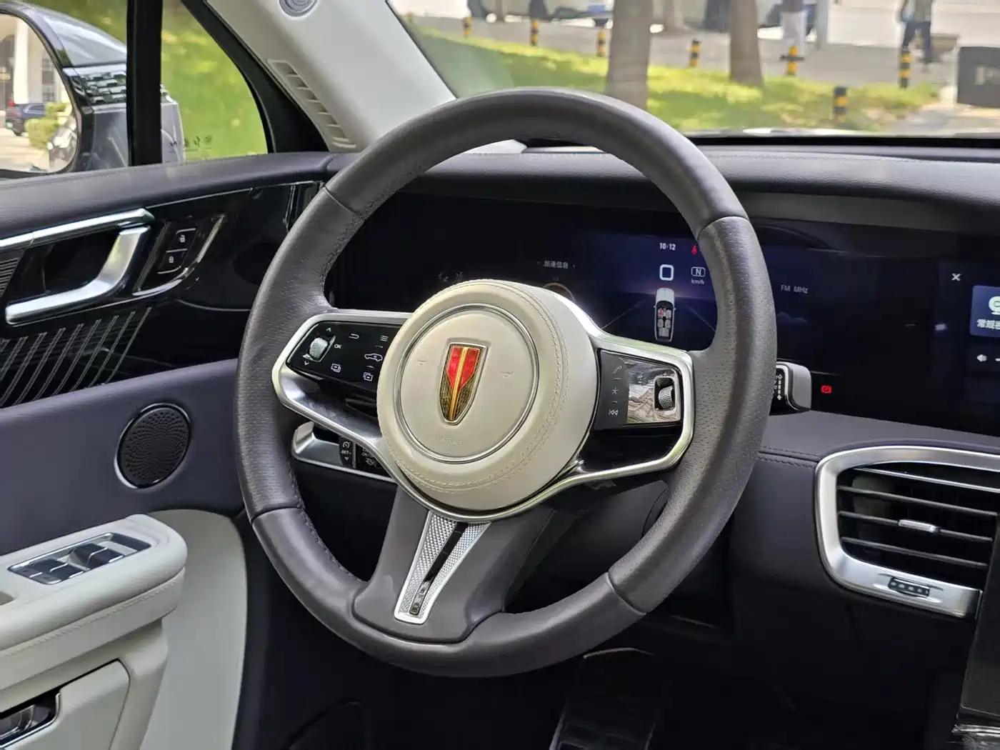 Hongqi E-HS9 2021 460km Flagship Comfort 6-seater фото 15